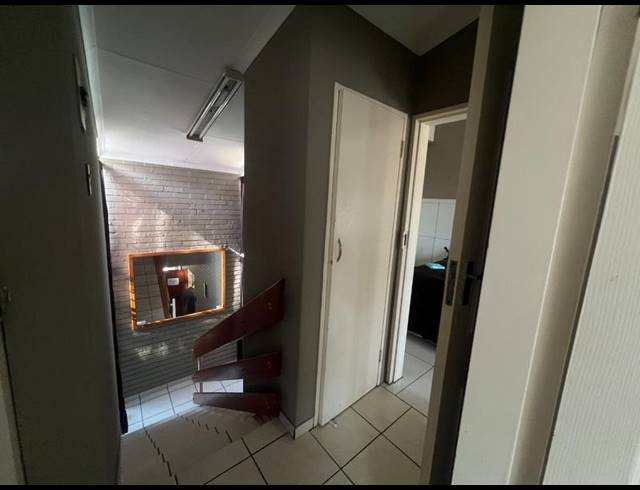 2 BEDROOM TOWNHOUSE FOR SALE IN TILEBA